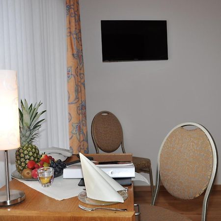 Hotel-Restaurant Sonnenhof Veitsrodt Quarto foto